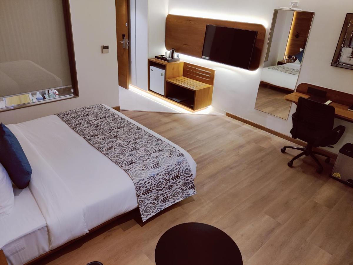 The Fern Residency, Jamnagar 호텔 외부 사진